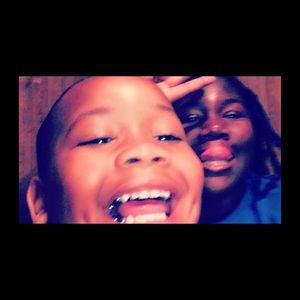 Meet your Posher, Danasia